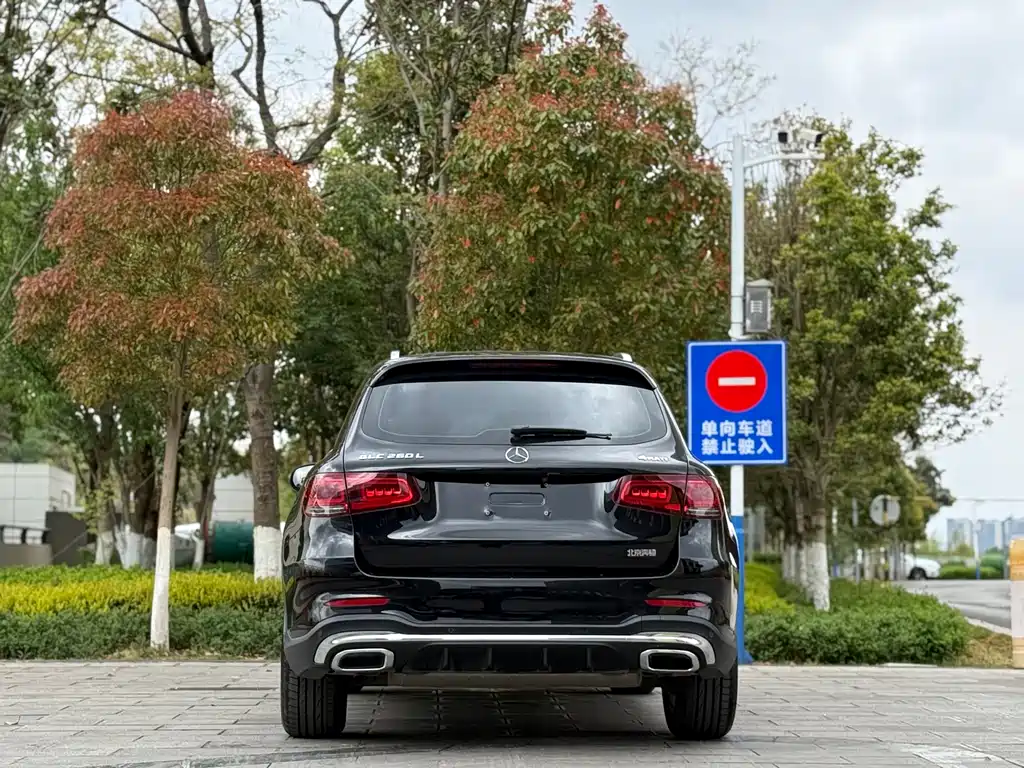 Mercedes-Benz Mercedes-Benz GLC 2021 GLC 260 L 4MATIC Dynamic Model 2021 - thumbnail 8