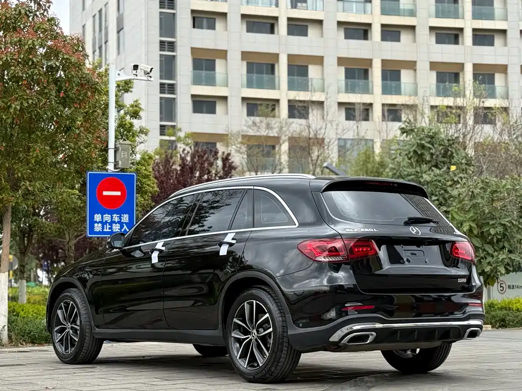 Mercedes-Benz Mercedes-Benz GLC 2021 GLC 260 L 4MATIC Dynamic Model 2021 - thumbnail 9