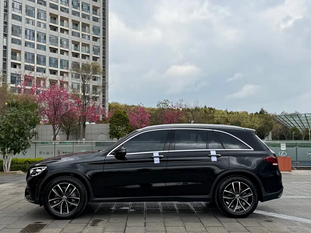 Mercedes-Benz Mercedes-Benz GLC 2021 GLC 260 L 4MATIC Dynamic Model 2021 - thumbnail 10