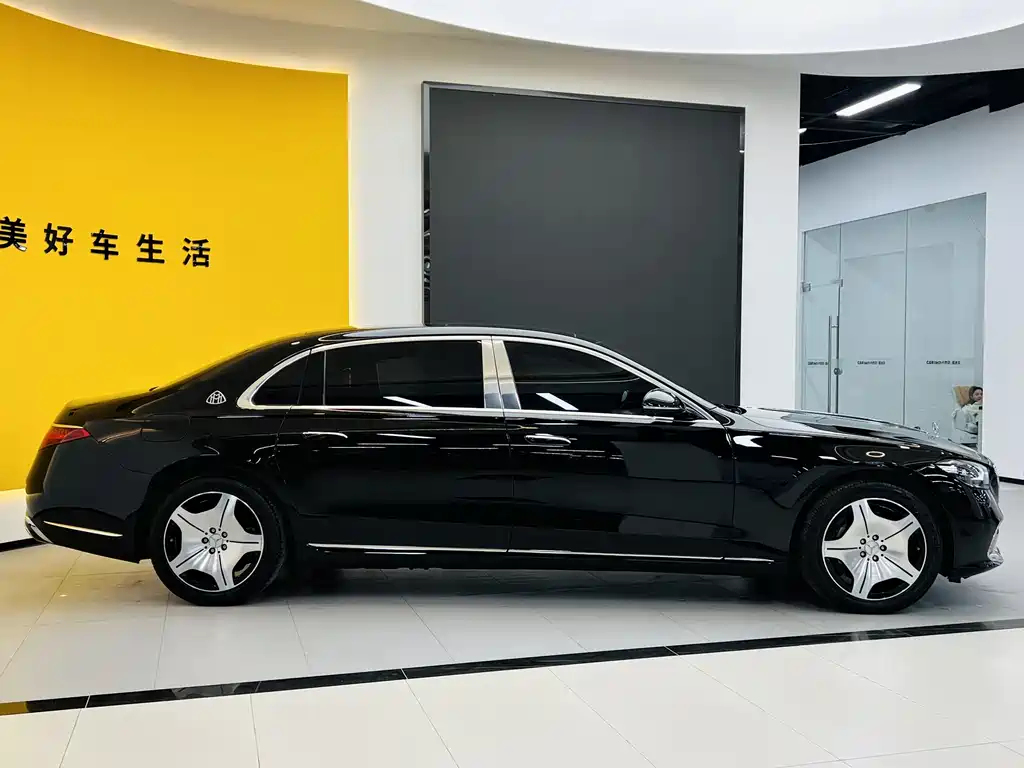 Mercedes-Benz Maybach S-Class 2024 S 480 4MATIC 2024 - thumbnail 4