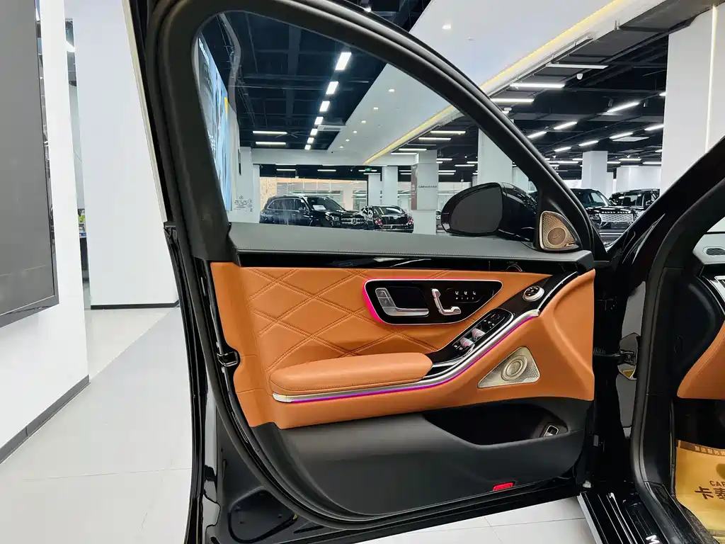 Mercedes-Benz Maybach S-Class 2024 S 480 4MATIC 2024 - thumbnail 13