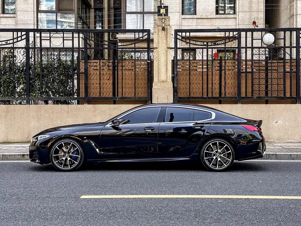 BMW BMW 8 Series 2022 840i Four-Door Coupe M Sport Package 2023 - thumbnail 3