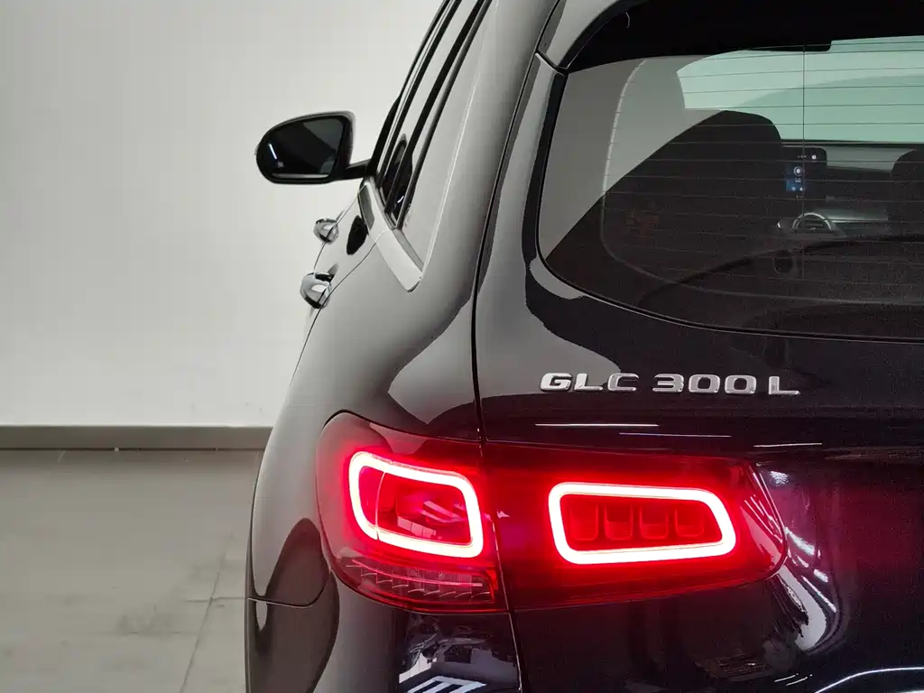 Mercedes-Benz Mercedes-Benz GLC 2021 GLC 300 L 4MATIC Sport Edition 2022 - thumbnail 18