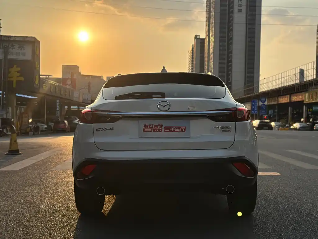 Mazda Mazda CX-4 2018 2.5L Automatic AWD Fearless Sky Edition国V 2017 - thumbnail 4
