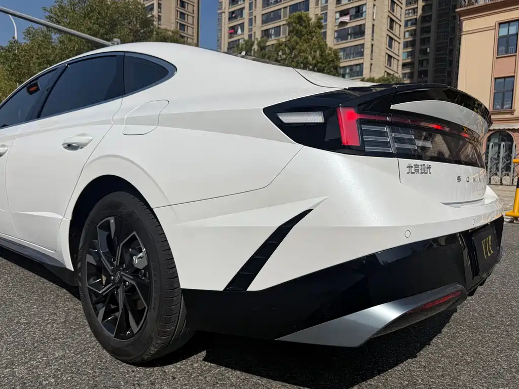 Hyundai Hyundai Sonata 2024 1.5T Pro 2025 - thumbnail 11