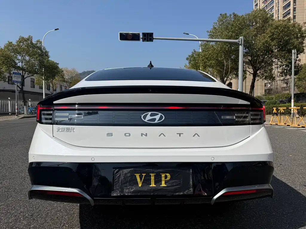 Hyundai Hyundai Sonata 2024 1.5T Pro 2025 - thumbnail 12