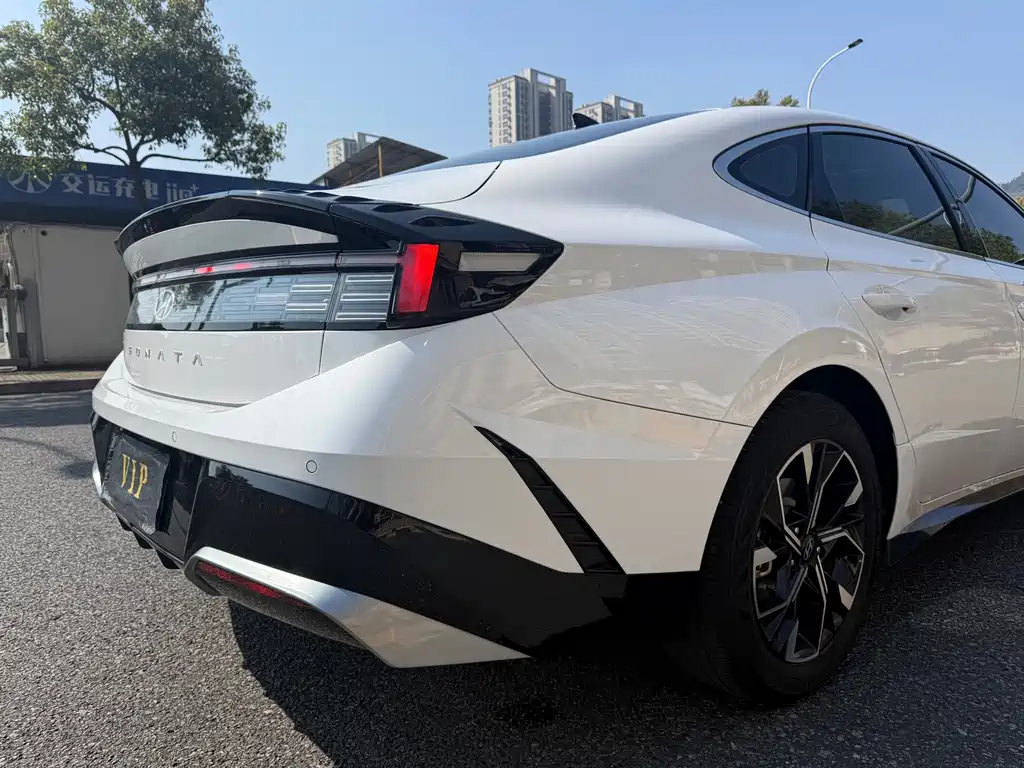 Hyundai Hyundai Sonata 2024 1.5T Pro 2025 - thumbnail 13