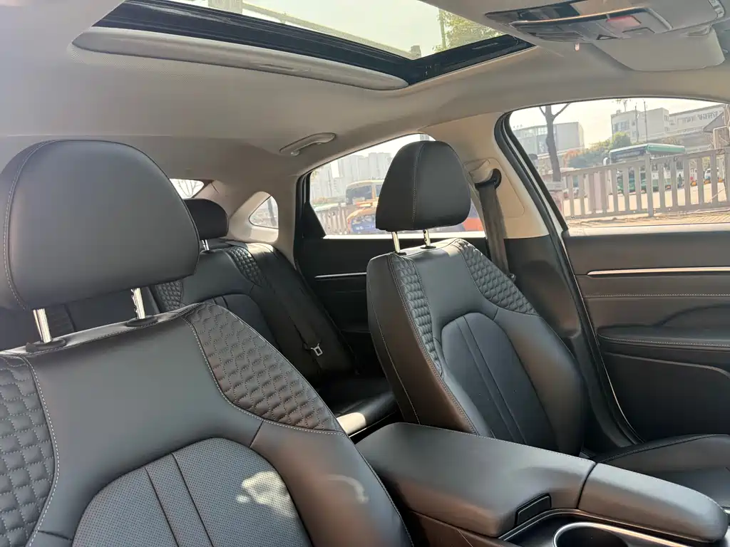 Hyundai Hyundai Sonata 2024 1.5T Pro 2025 - thumbnail 21