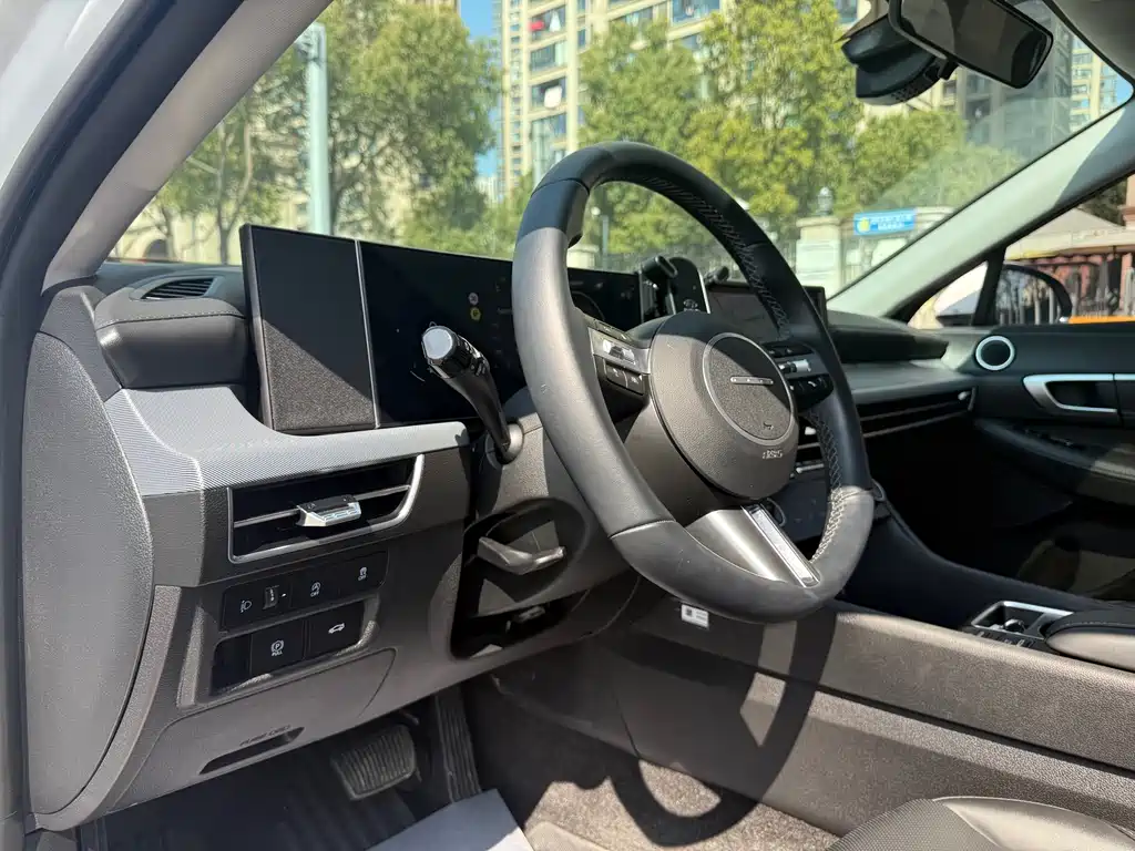 Hyundai Hyundai Sonata 2024 1.5T Pro 2025 - thumbnail 25