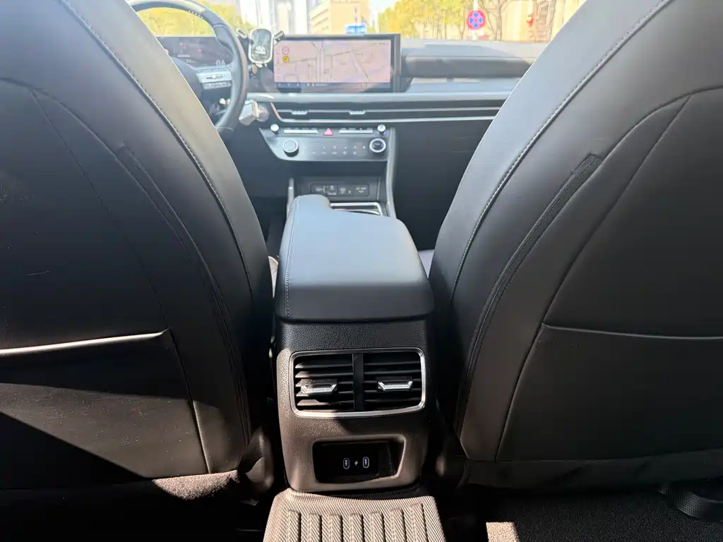 Hyundai Hyundai Sonata 2024 1.5T Pro 2025 - thumbnail 27