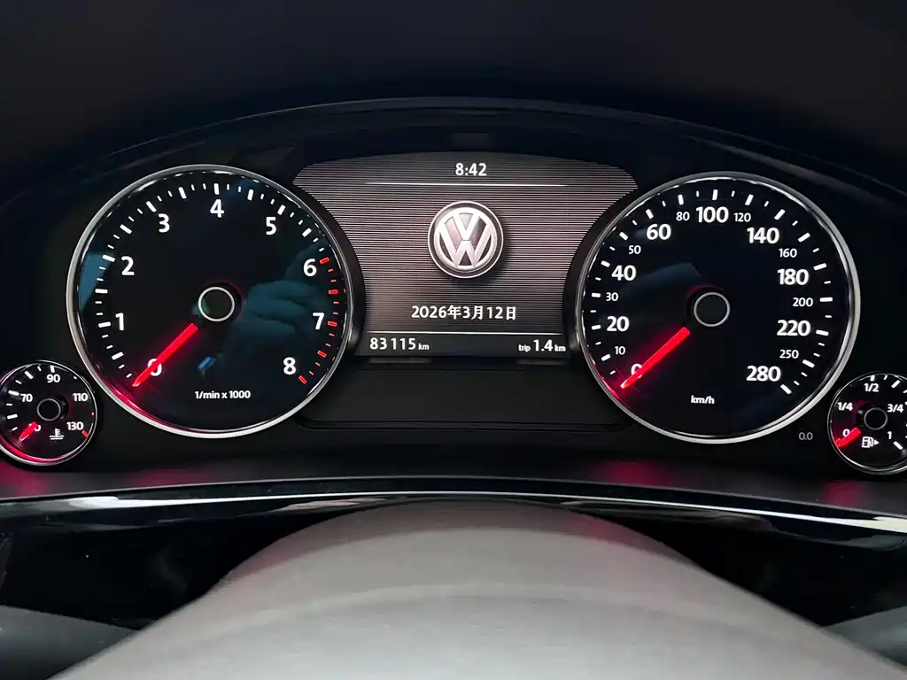 Volkswagen Volkswagen Touareg 2017 3.0TSI Outdoor Edition 2018 - thumbnail 16