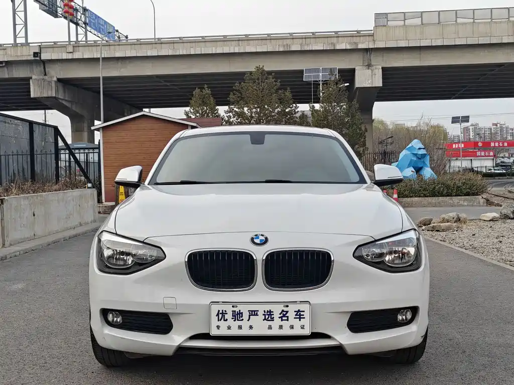 BMW BMW 1 Series Import 2013 Model Facelift 116i Leading Edition 2014 - thumbnail 2