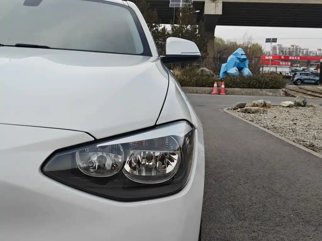 BMW BMW 1 Series Import 2013 Model Facelift 116i Leading Edition 2014 - thumbnail 4