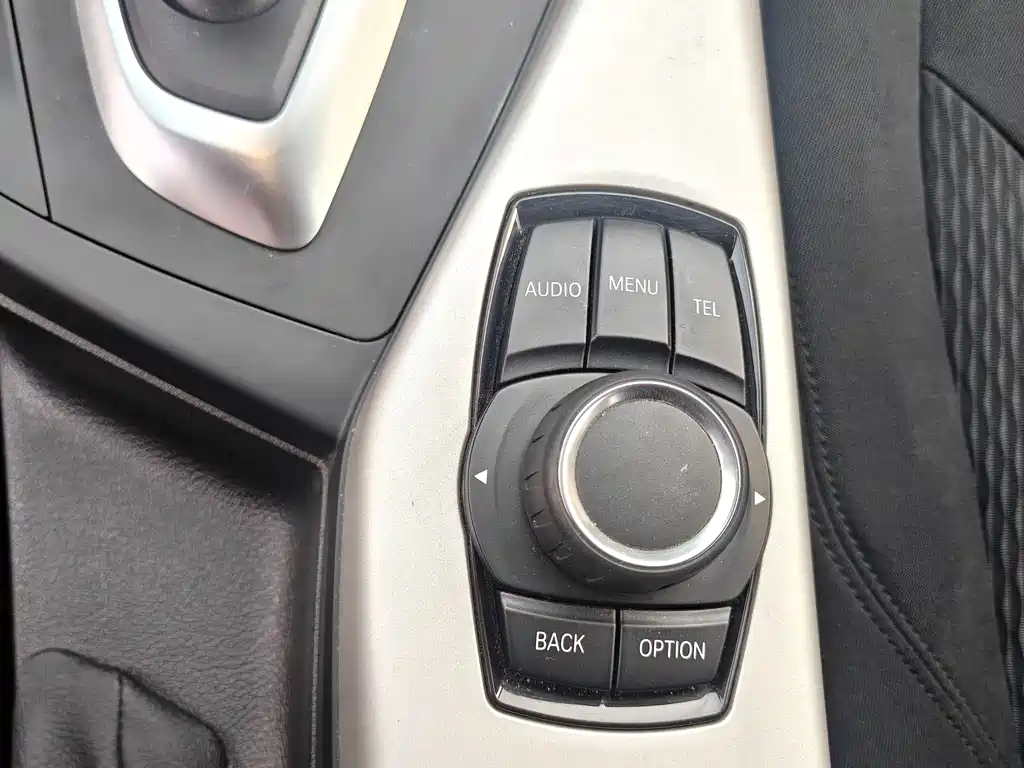 BMW BMW 1 Series Import 2013 Model Facelift 116i Leading Edition 2014 - thumbnail 17