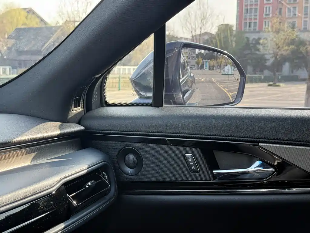 Lincoln Nautilus 2021 2.7T AWD Reserve Edition 2021 - thumbnail 14