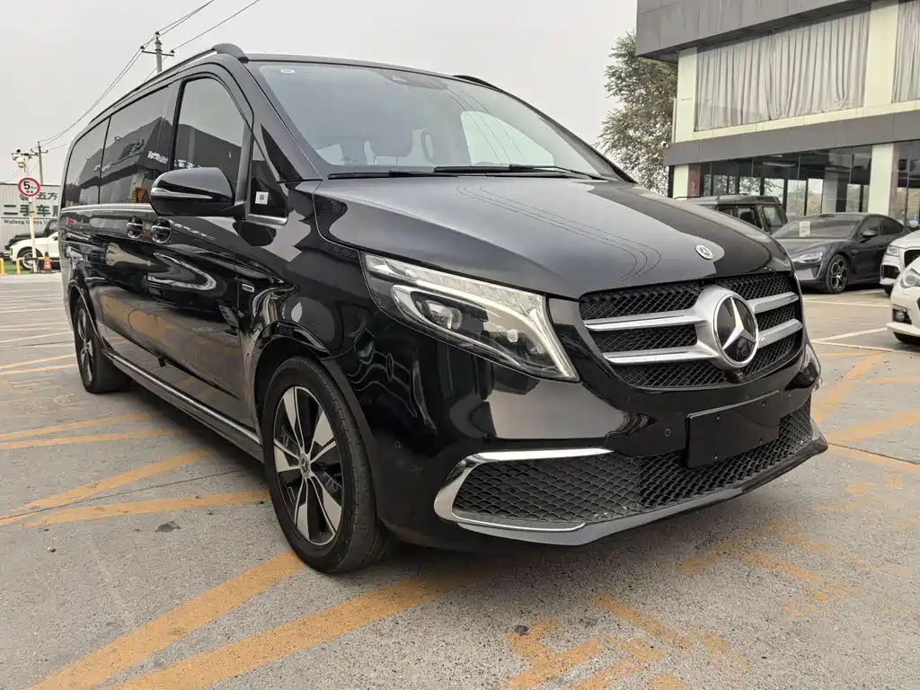 Mercedes-Benz Mercedes-Benz V-Class 2021 V 260 L Long Wheelbase Premium Edition 2022 - thumbnail 4