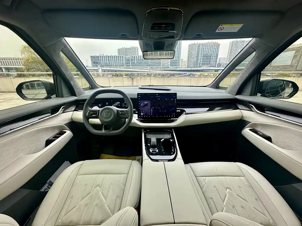 Zeekr Zeekr 009 2024 Six-Seat Executive Version AWD 108kWh 2025 - thumbnail 7
