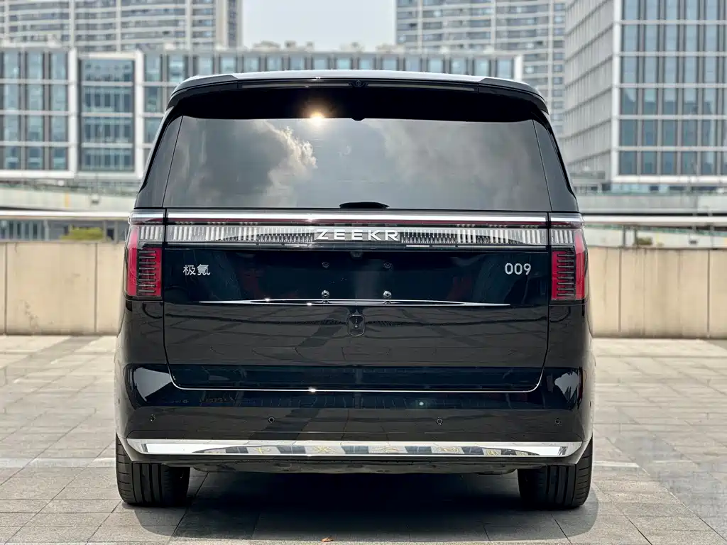 Zeekr Zeekr 009 2024 Six-Seat Executive Version AWD 108kWh 2025 - thumbnail 21