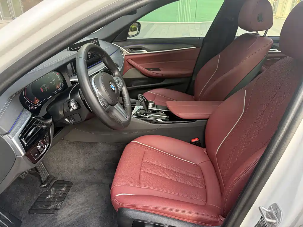 BMW BMW 5 Series 2023 530Li Leading Model M Sport Package 2024 - thumbnail 11