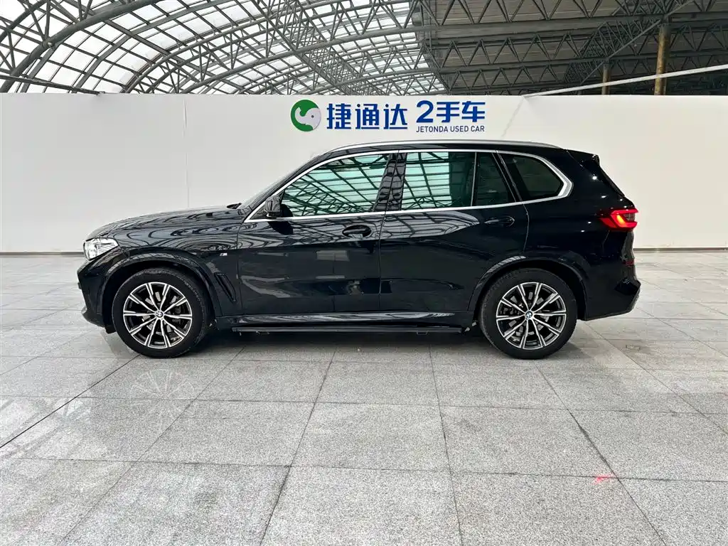 BMW BMW X5 xDrive40i M Sport Package (Imported) 2021 Model 2022 - thumbnail 6