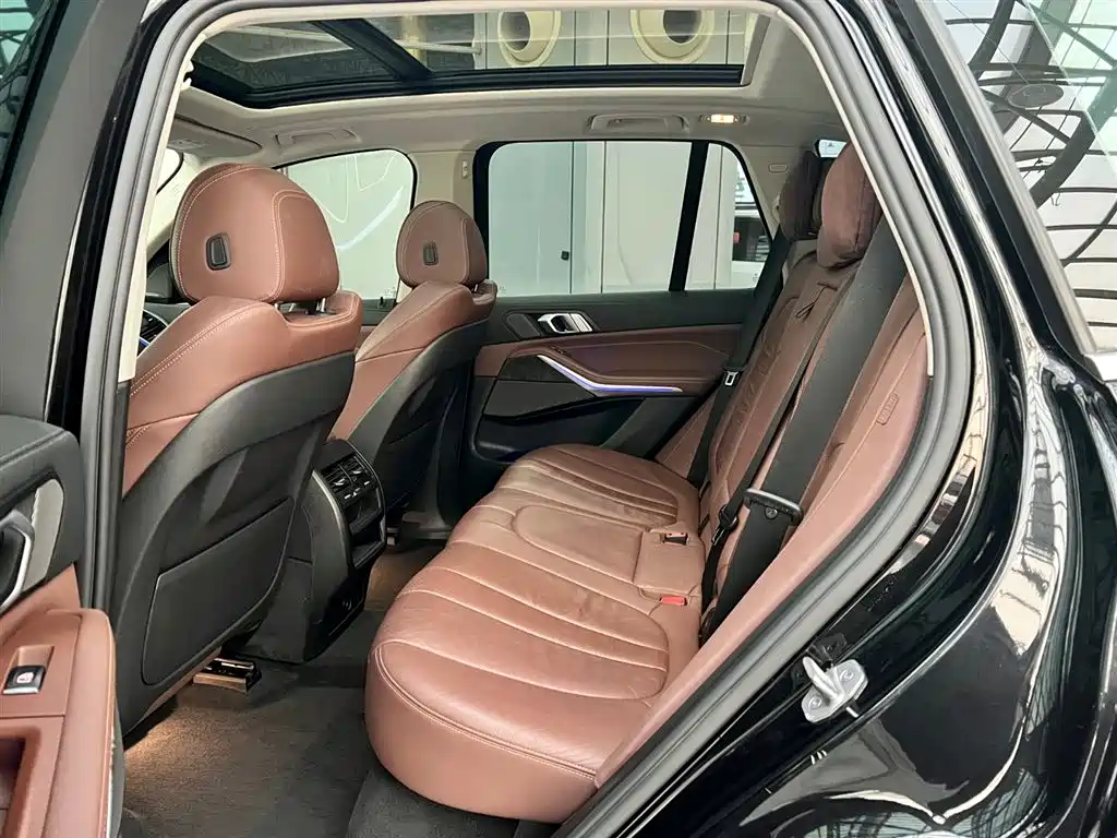 BMW BMW X5 xDrive40i M Sport Package (Imported) 2021 Model 2022 - thumbnail 27