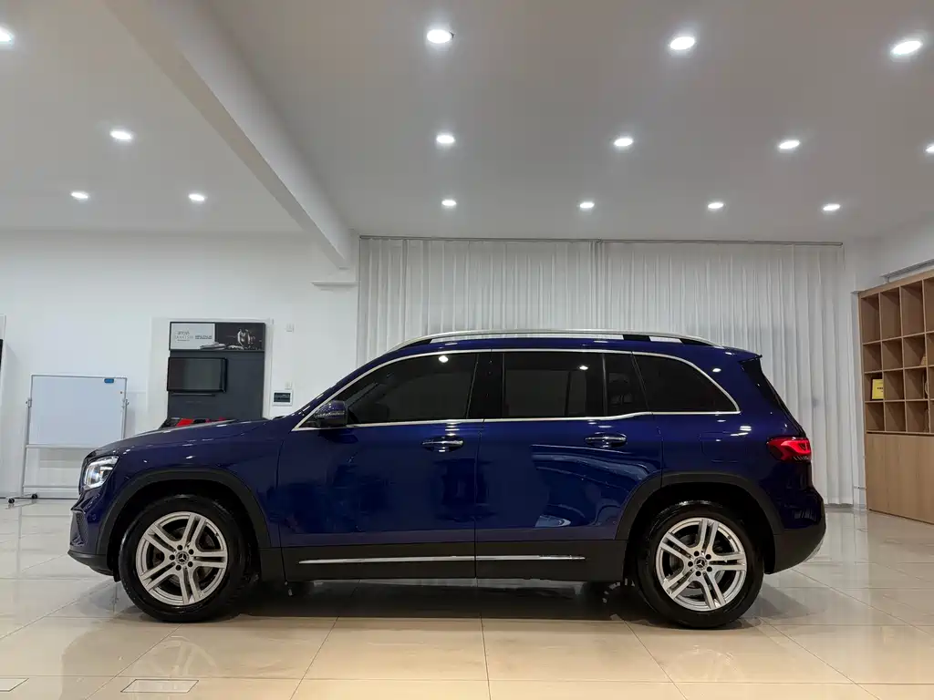Mercedes-Benz Mercedes-Benz GLB 2020 GLB 200 Dynamic 2020 - thumbnail 4