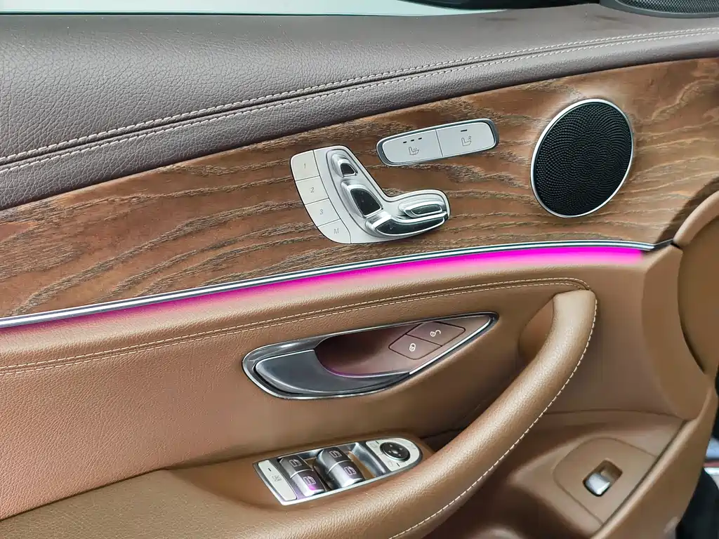 Mercedes-Benz Mercedes-Benz E-Class 2020 Facelift E 300 L Fashion Edition 2020 - thumbnail 13