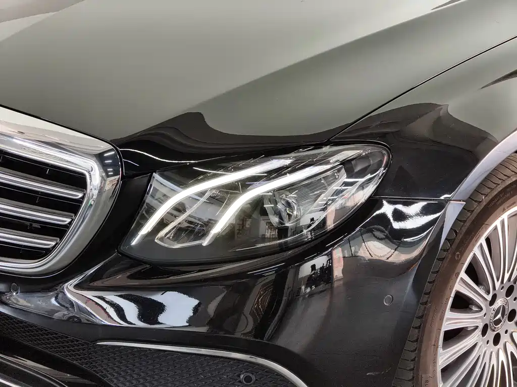 Mercedes-Benz Mercedes-Benz E-Class 2020 Facelift E 300 L Fashion Edition 2020 - thumbnail 17