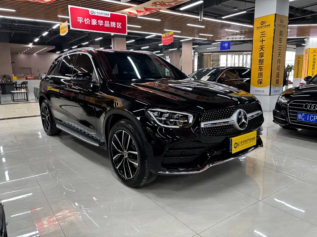 Mercedes-Benz Mercedes-Benz GLC 2022 Facelift GLC 260 L 4MATIC Luxury 2022 - thumbnail 3