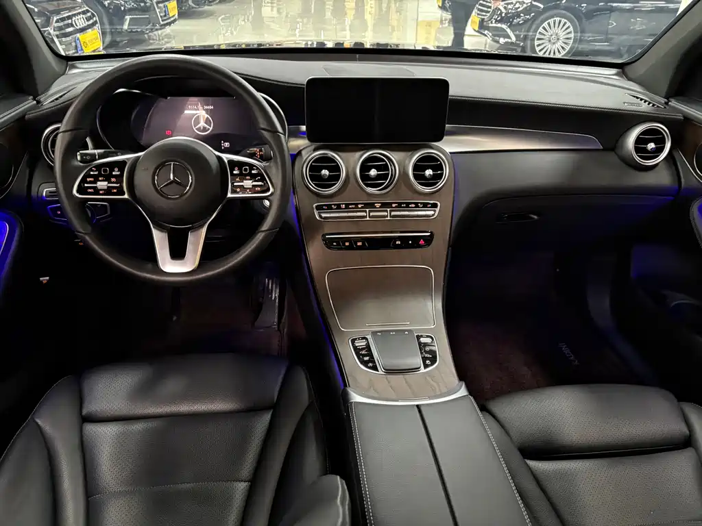 Mercedes-Benz Mercedes-Benz GLC 2022 Facelift GLC 260 L 4MATIC Luxury 2022 - thumbnail 9