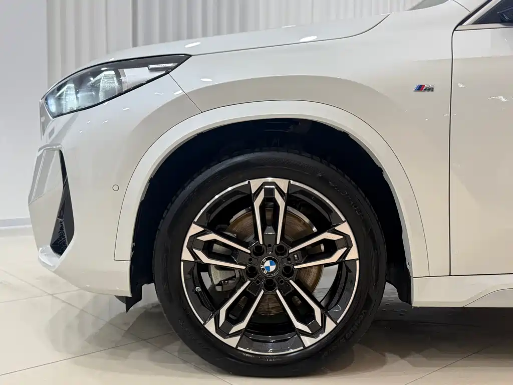 BMW BMW X1 2023 sDrive25Li M Sport Package 2023 - thumbnail 4