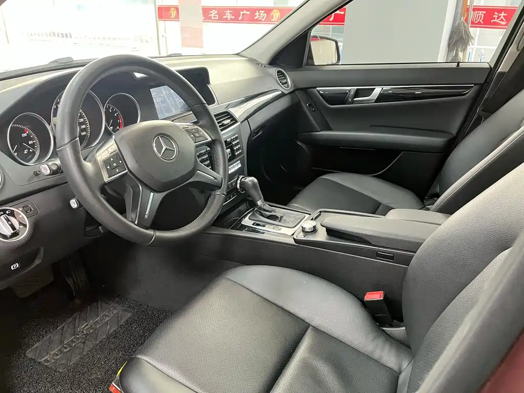 Mercedes-Benz Mercedes-Benz C-Class 2013 C 180 Classic Grand Edition 2014 - thumbnail 11