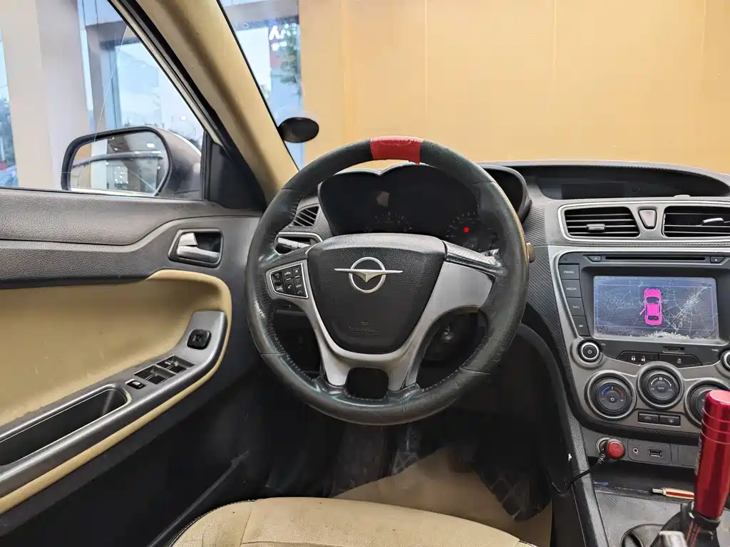 Haima Familia 2014 M5 1.6L Manual Fashion Edition 2015 - thumbnail 14