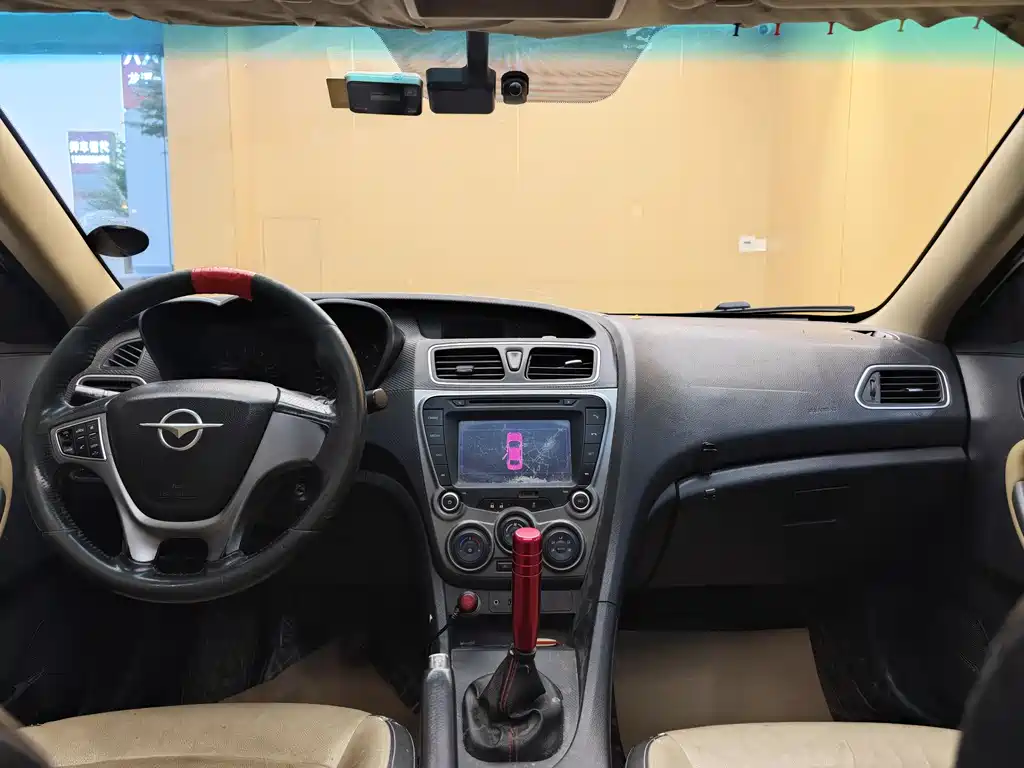 Haima Familia 2014 M5 1.6L Manual Fashion Edition 2015 - thumbnail 19