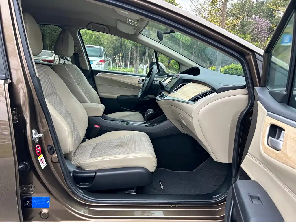 Honda Honda Jade 2013 1.8L Automatic Comfort Edition 5-seater 2014 - thumbnail 10