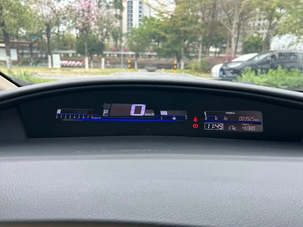 Honda Honda Jade 2013 1.8L Automatic Comfort Edition 5-seater 2014 - thumbnail 14