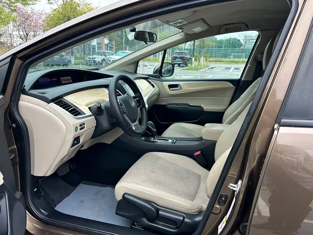 Honda Honda Jade 2013 1.8L Automatic Comfort Edition 5-seater 2014 - thumbnail 18
