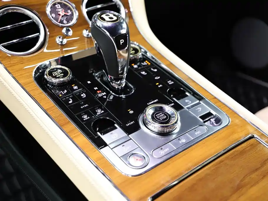 Bentley Bentley Continental 2018 6.0T GT W12 2020 - thumbnail 8