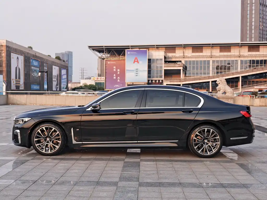 BMW BMW 7 Series 2021 740Li Leading Model M Sport Package 2022 - thumbnail 3