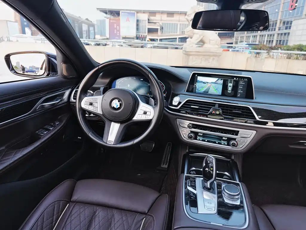 BMW BMW 7 Series 2021 740Li Leading Model M Sport Package 2022 - thumbnail 7