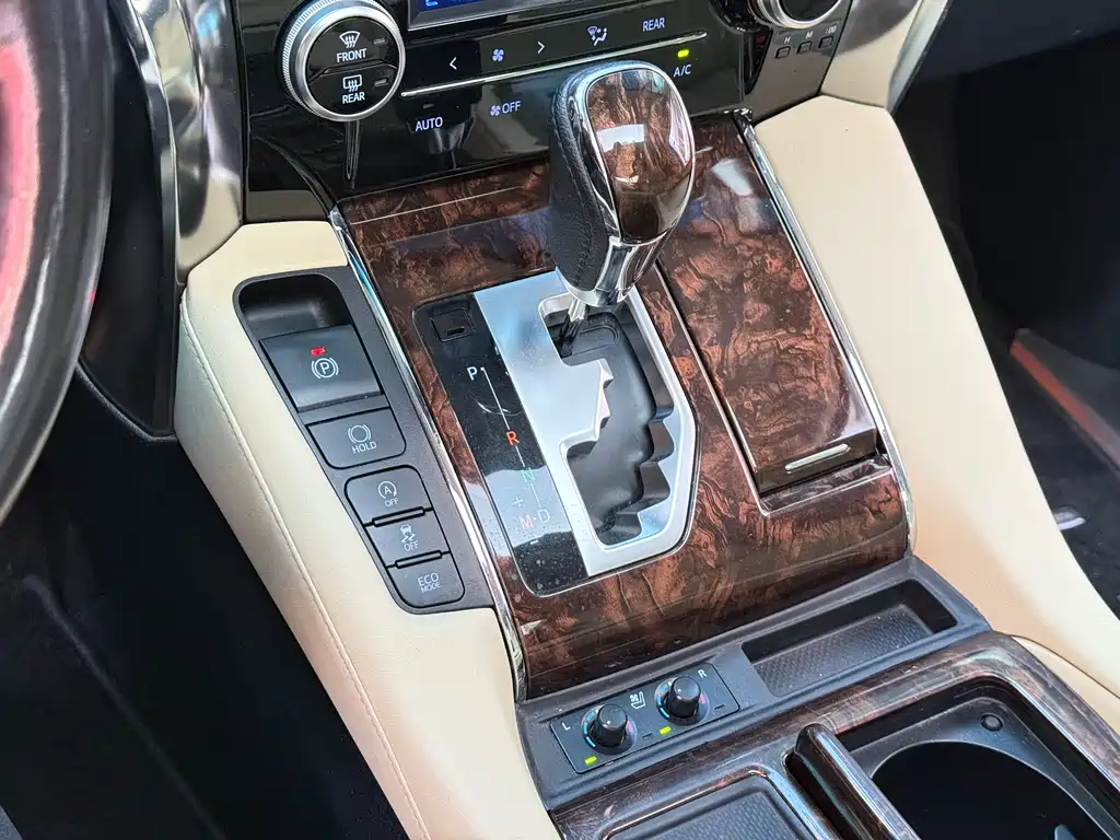 Toyota Alphard 2018 Model Year Facelift 3.5L Luxury Version 2018 - thumbnail 15
