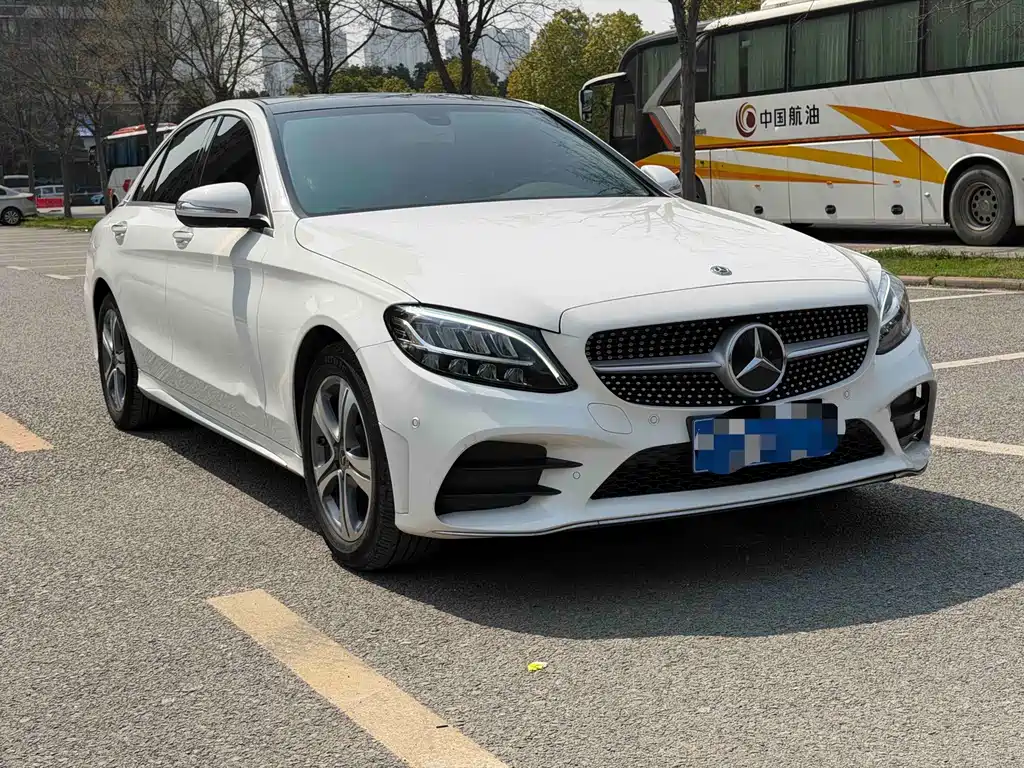 Mercedes-Benz Mercedes-Benz C-Class 2020 Facelift C 260 L Sport Edition 2020 - thumbnail 3