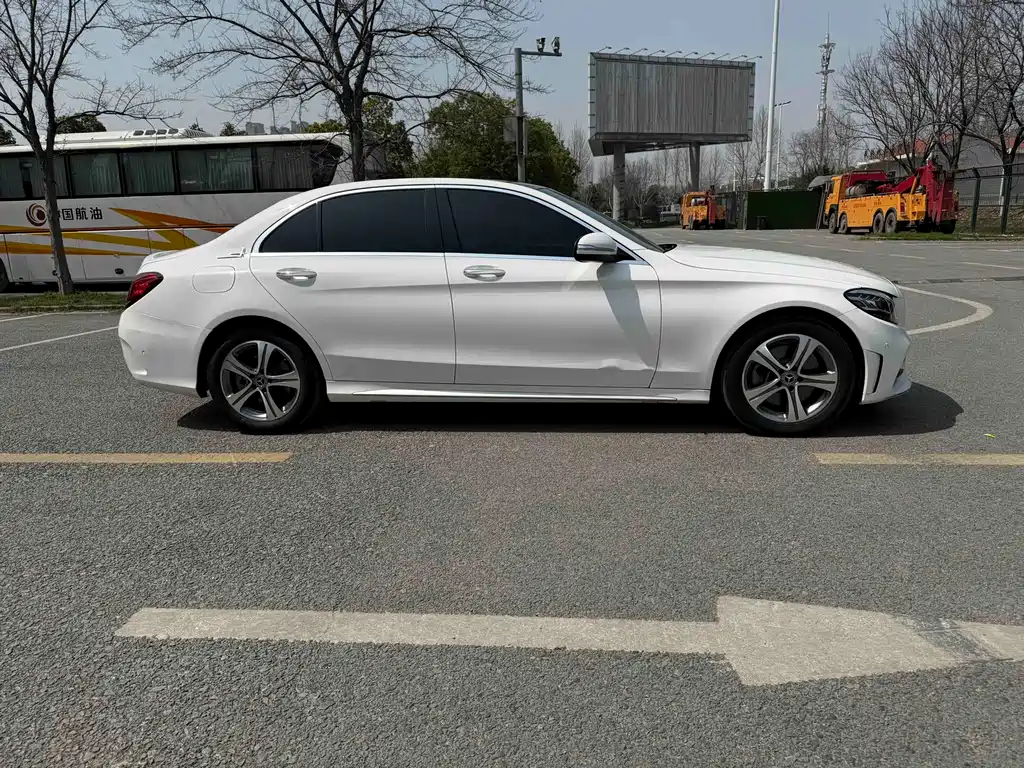 Mercedes-Benz Mercedes-Benz C-Class 2020 Facelift C 260 L Sport Edition 2020 - thumbnail 7