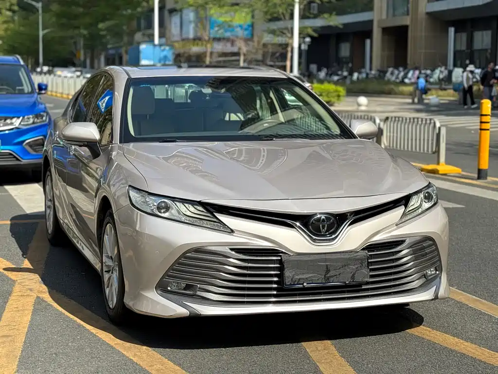 Toyota Toyota Camry 2018 2.0G Luxury Edition 2018 - thumbnail 3