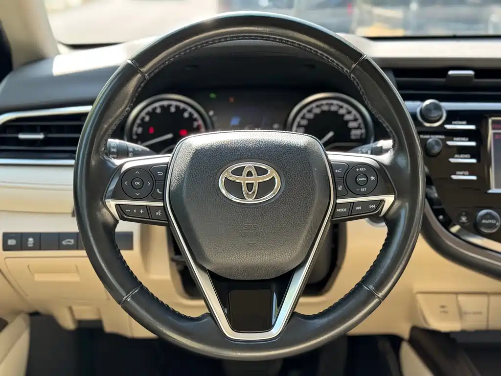 Toyota Toyota Camry 2018 2.0G Luxury Edition 2018 - thumbnail 6