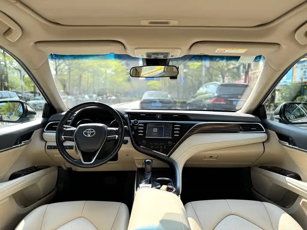Toyota Toyota Camry 2018 2.0G Luxury Edition 2018 - thumbnail 8