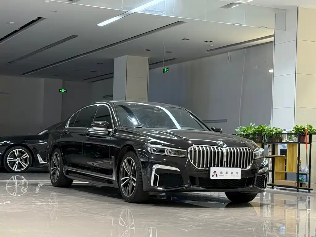 BMW BMW 7 Series 2019 Model Year Facelift 730Li M Sport Package 2020 - thumbnail 3