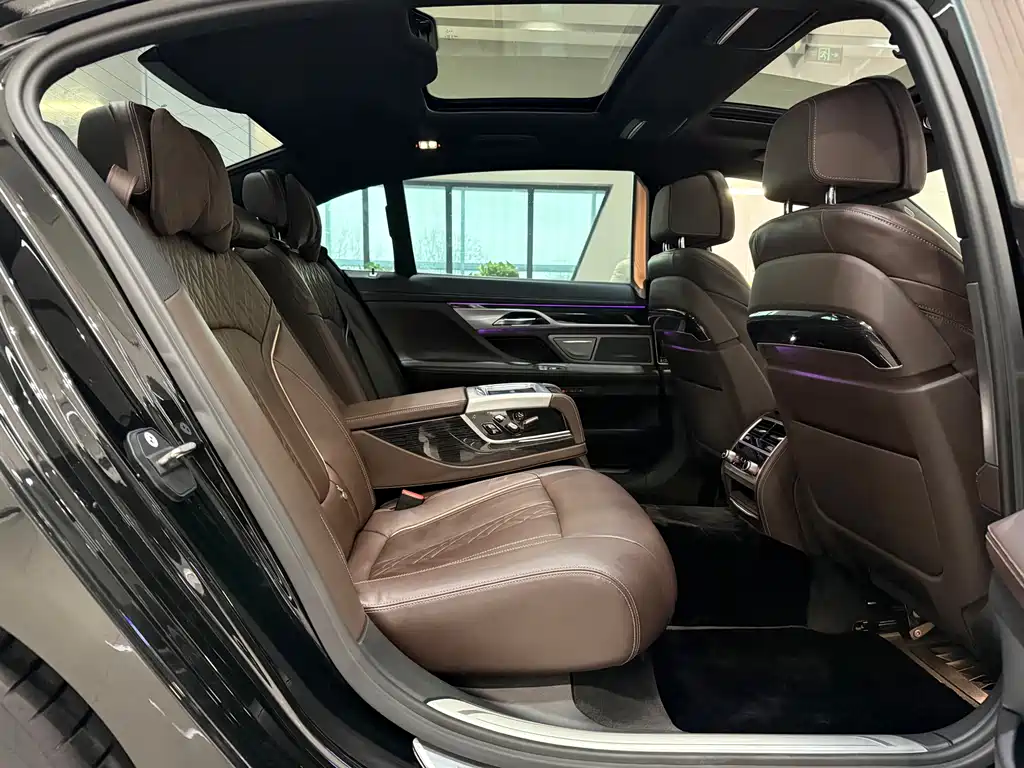 BMW BMW 7 Series 2019 Model Year Facelift 730Li M Sport Package 2020 - thumbnail 10