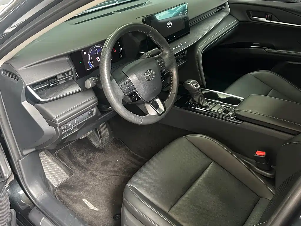 Toyota Toyota Camry 2024 2.0GVP Luxury Edition 2024 - thumbnail 10