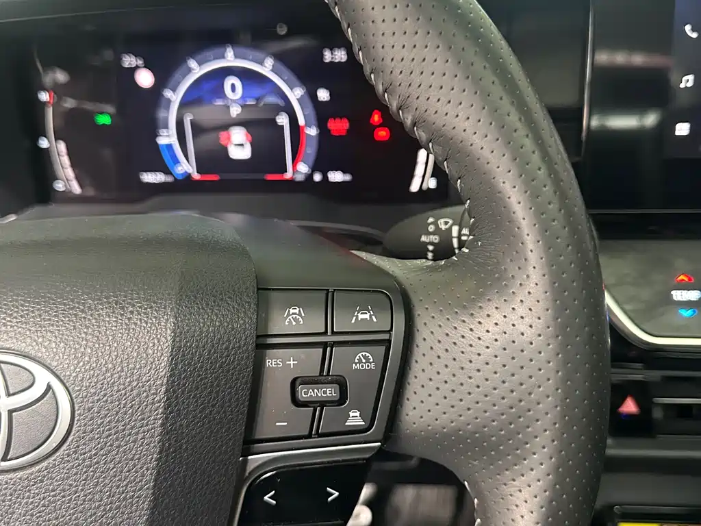 Toyota Toyota Camry 2024 2.0GVP Luxury Edition 2024 - thumbnail 21